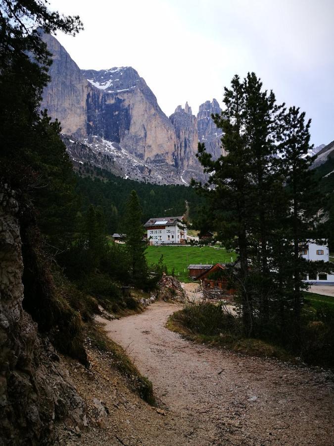 Rifugio Stella Alpina Spiz Piaz Per Escursionisti Pozza di Fassa Exterior foto
